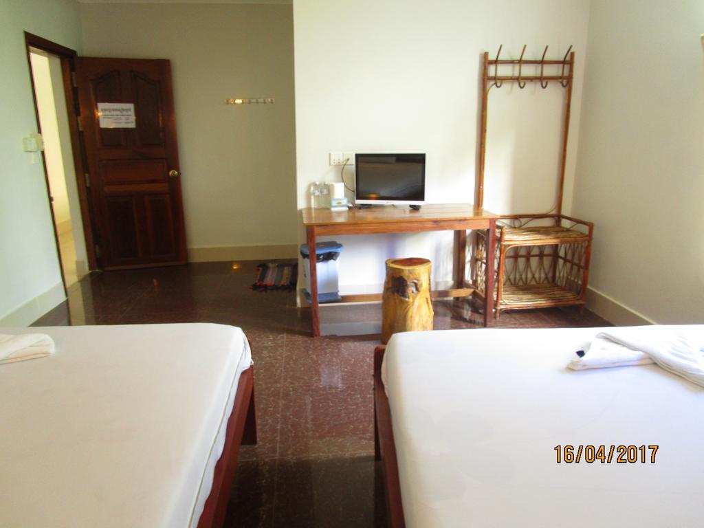 Visal Sak Guesthouse Кеп Екстериор снимка